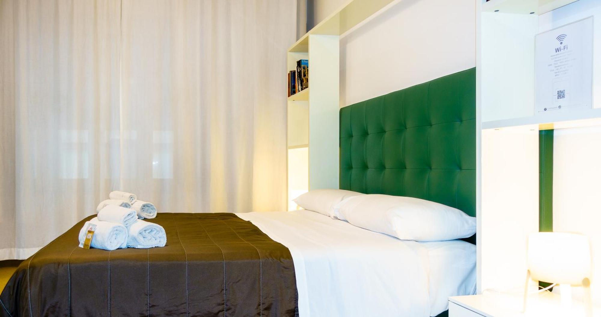 Suite In Center Palermo Room photo